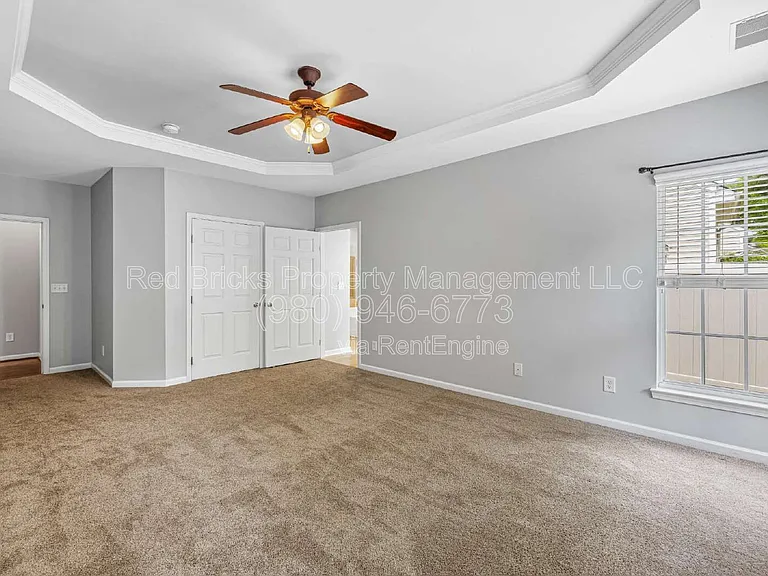 9425 Shumacher Ave NW — Photo 18