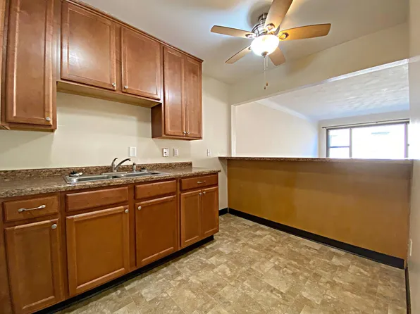 West 7th, 2246 & 2254 7th St W #2254-12, Saint Paul, MN 55116