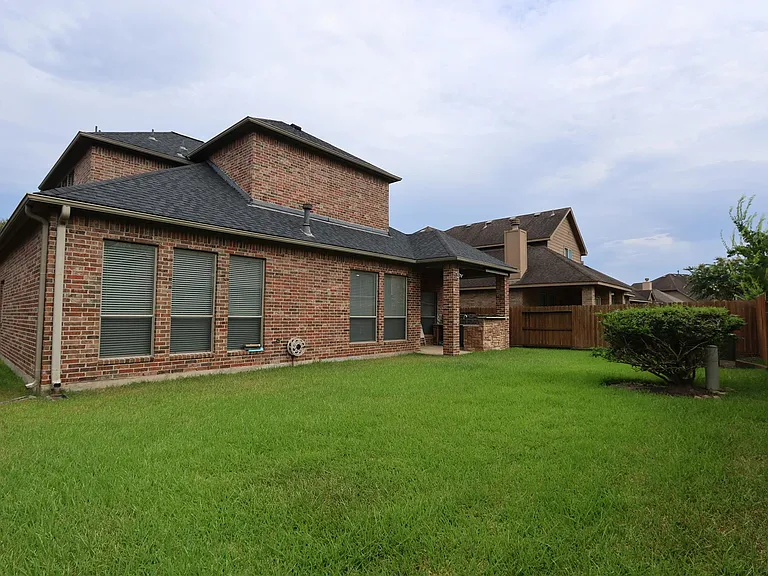 24322 Bella Florence Dr — Photo 21