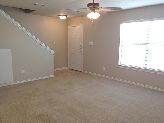 2nd image of 2513 Teal Dr