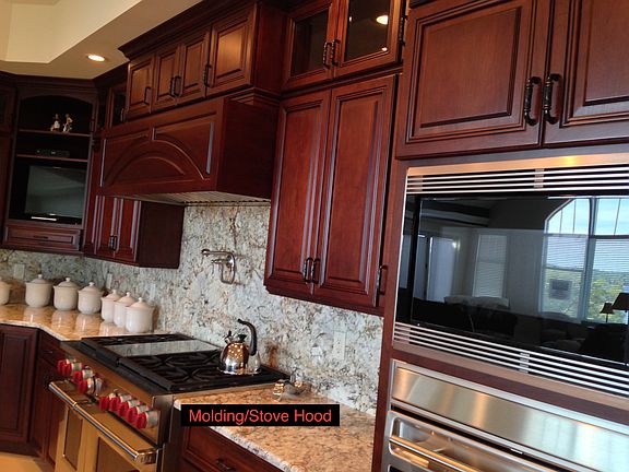 3rd image of 620 S Lakeshore Blvd #7