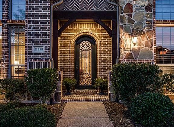 2nd image of 11290 Sugar Mill Ln