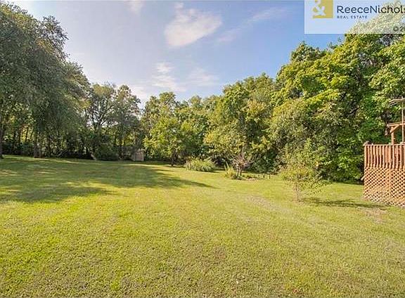 5th image of 7875 Buckwood Dr