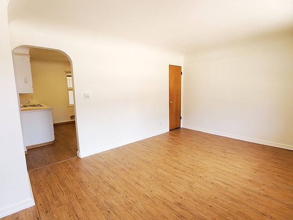 5th image of 3626 Elliott Ct