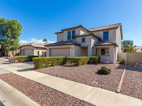 2nd image of 10633 W LA REATA Avenue