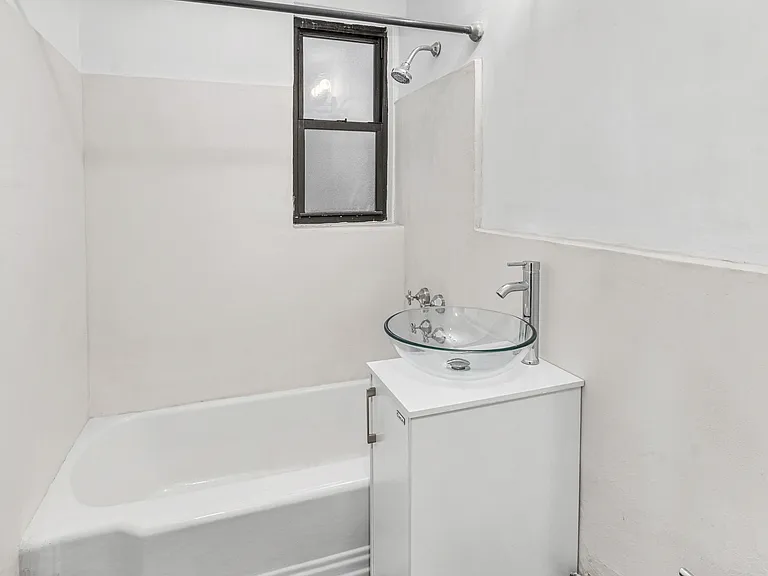 54 E 8th St #3L — Photo 3
