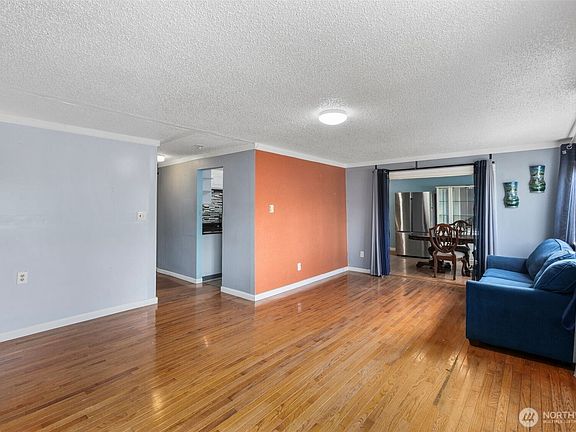 5th image of 8609 Fawcett Avenue