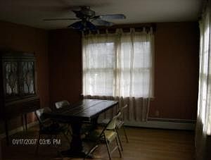 5th image of 38 Church St