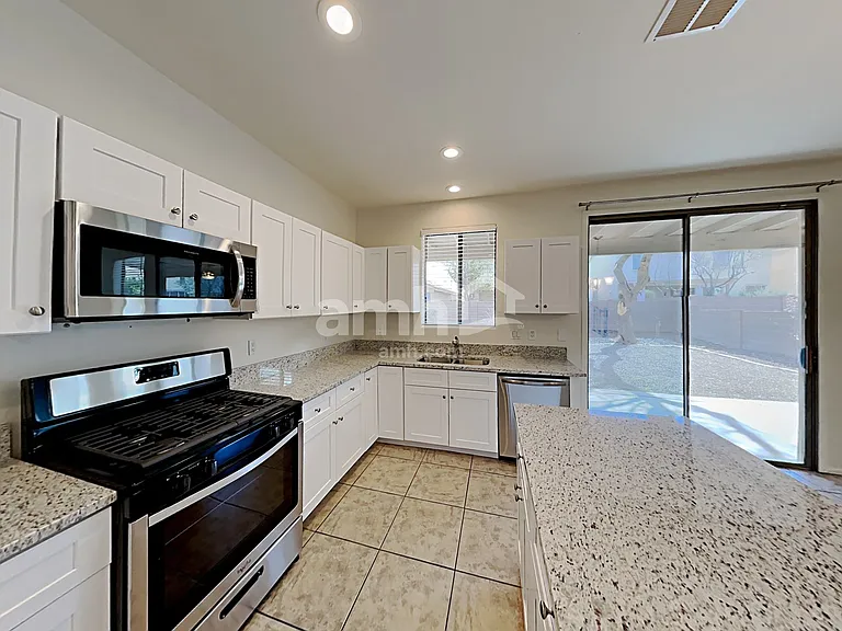 65 W Camino Rio Cebolla — Photo 5