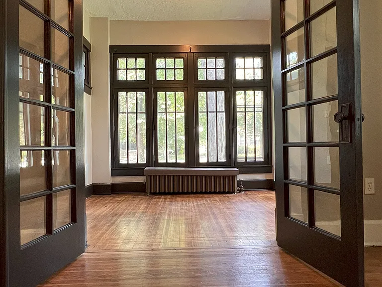 609 Woodruff Place Middle Dr #1 — Photo 2