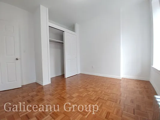 Rented by Lexington Real Estate Group | media 33