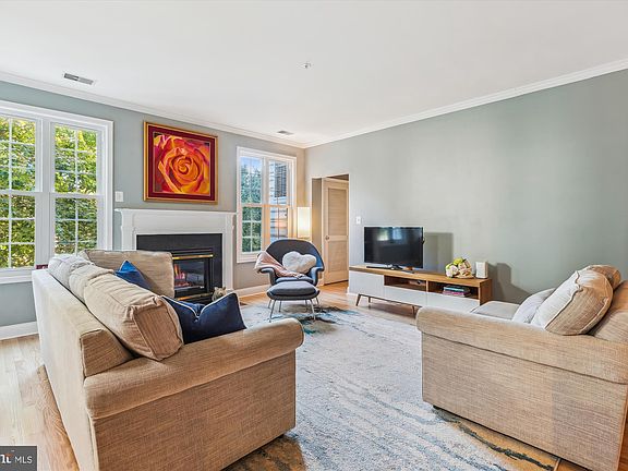 4th image of 4681 Lawton Way APT 203