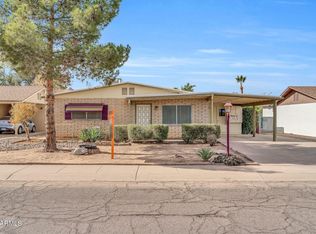 2327 E Betty Elyse Ln, Phoenix, AZ 85022