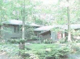 12797 S Kitlinger Rd, Empire, MI 49630