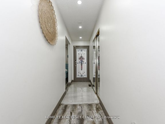 5th image of 20 Oleander Cres