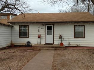 203 24th St E, Snyder, TX 79549