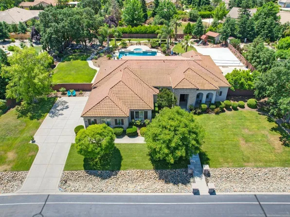 10026 Seattle Slew Ln, Elk Grove, CA 95624