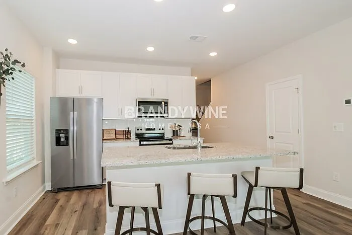 1076 Wildflower Dr — Photo 12