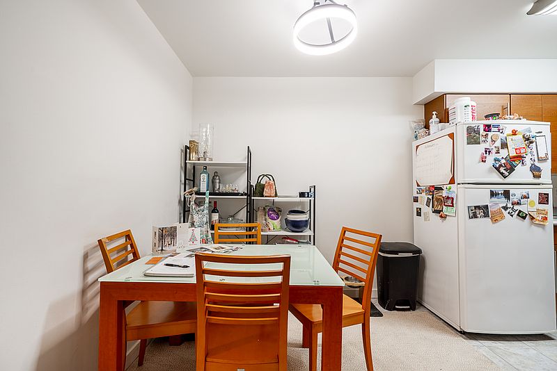 Vancouver Apartment for rent - 2 Bedrooms — photo 13