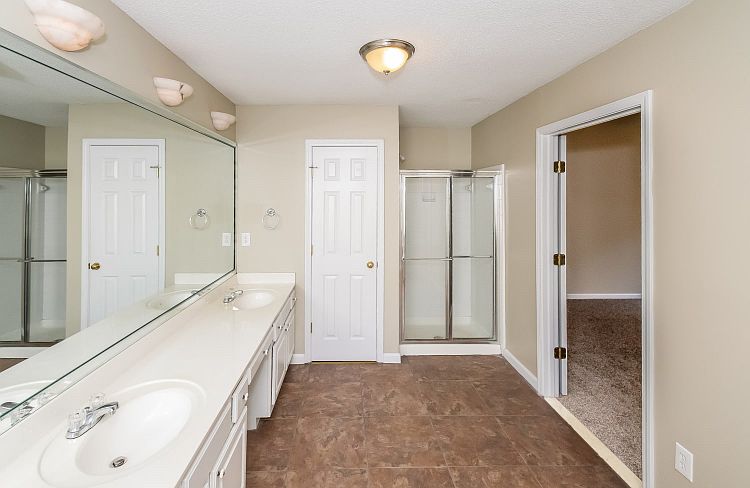 1st image of 2901 Cottesford Way SE