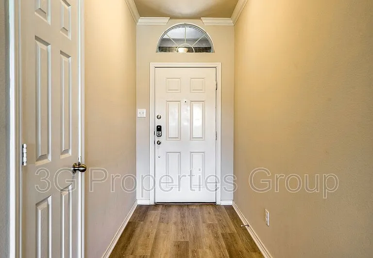 5208 Brookside Dr — Photo 6