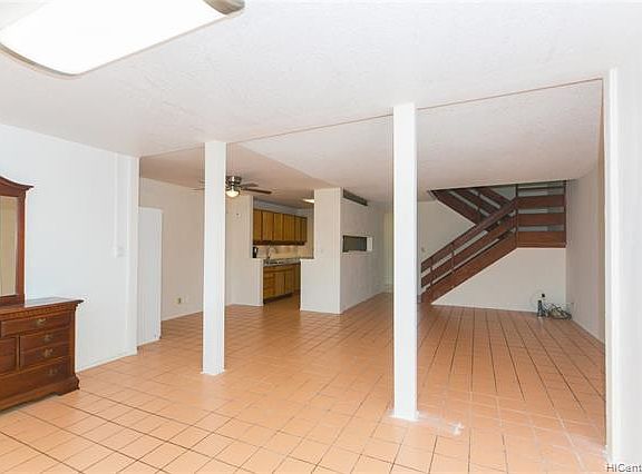 5th image of 94-149 Kuahelani Ave