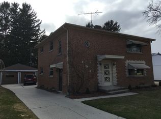 1619 Nagle Ave, Manitowoc, WI 54220