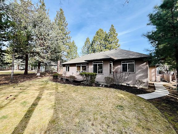 2nd image of 2963 NW Fairway Heights Dr