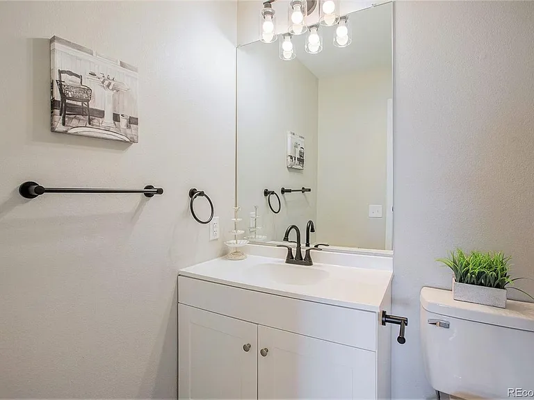 8369 E Briarwood Ave — Photo 13