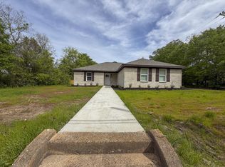 205 Jefferson St, West Point, MS 39773