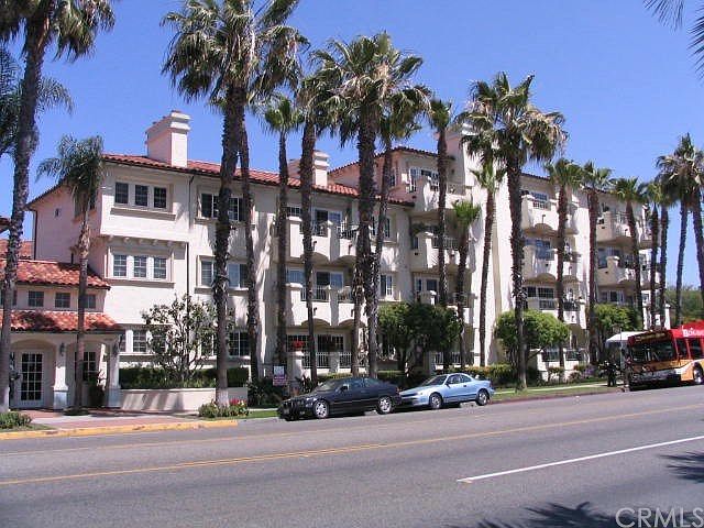 1st image of 1901 E Ocean Blvd Unit 307