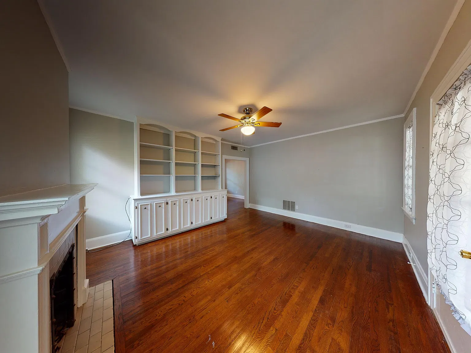 3103 Lexington Road - 1 — Photo 3