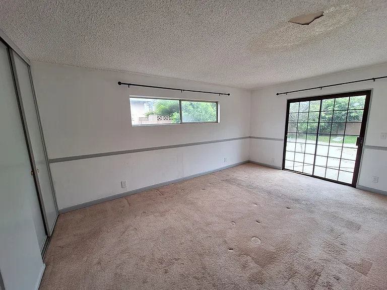 2822 E Alden Pl — Photo 8