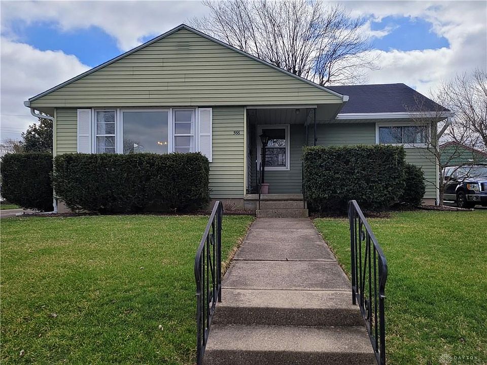 1st image of 566 Lewis Dr