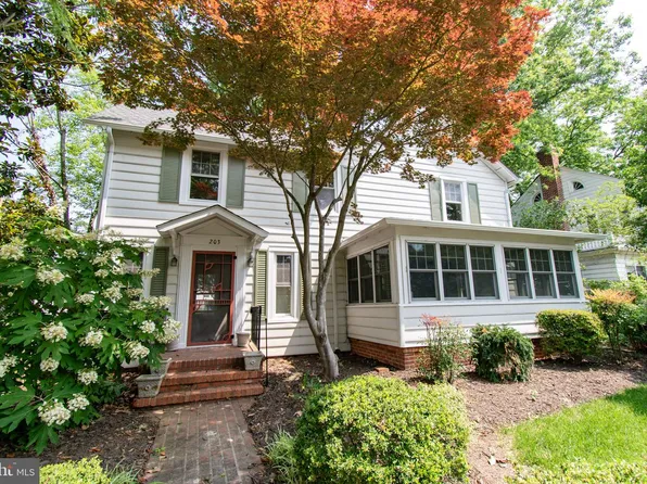 203 E Earle Ave, Easton, MD 21601