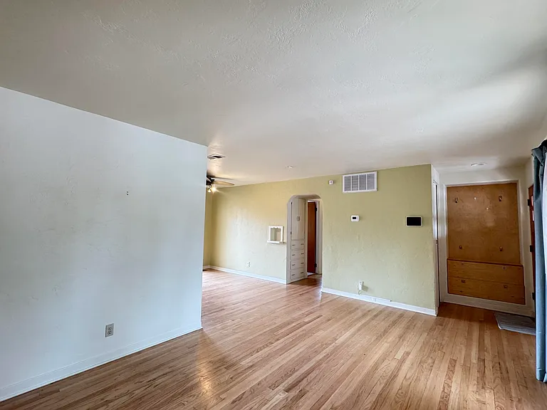 4679 Idlewilde Ln SE — Photo 5