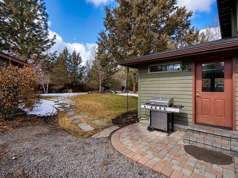 61497 Orion Dr — Photo 31