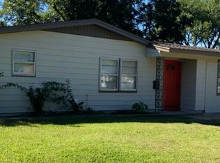 2426 Bluffton Dr, Dallas, TX 75228