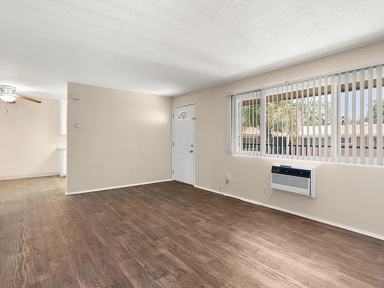 Waldorf Apartments- Riverside, CA — Photo 63