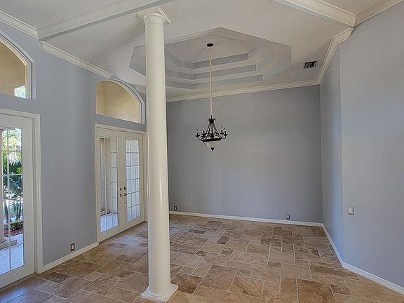 3rd image of 4583 Juniper Dr