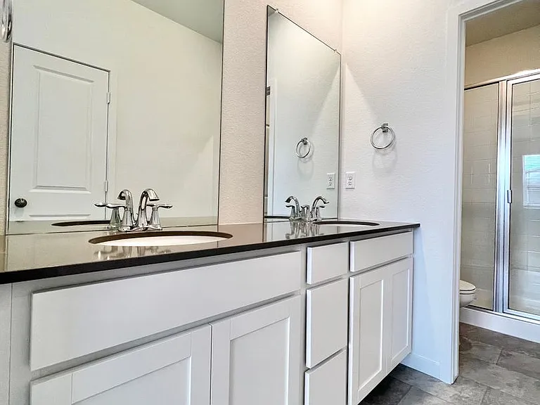 5479 Euclid Ct — Photo 10