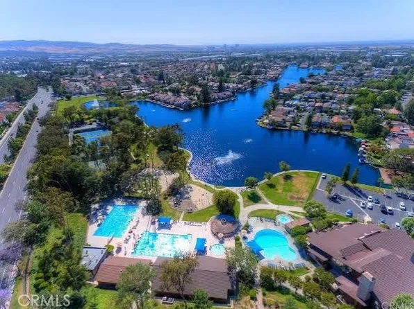22185 Crane St, Lake Forest, CA 92630