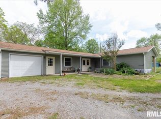 2255 Eagle Point Bay Rd, Goreville, IL 62939