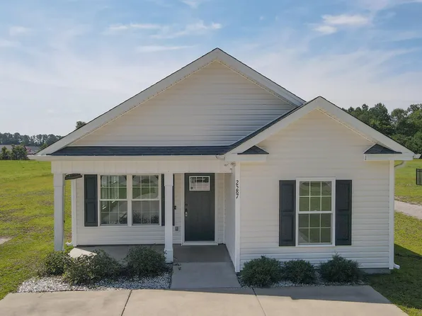 2587 Southern Crest Dr., Loris, SC 29569