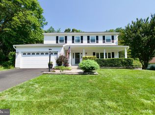 4282 Berwick Pl, Woodbridge, VA 22192