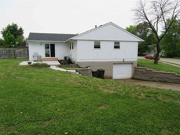 5th image of 429 Caldwell Dr