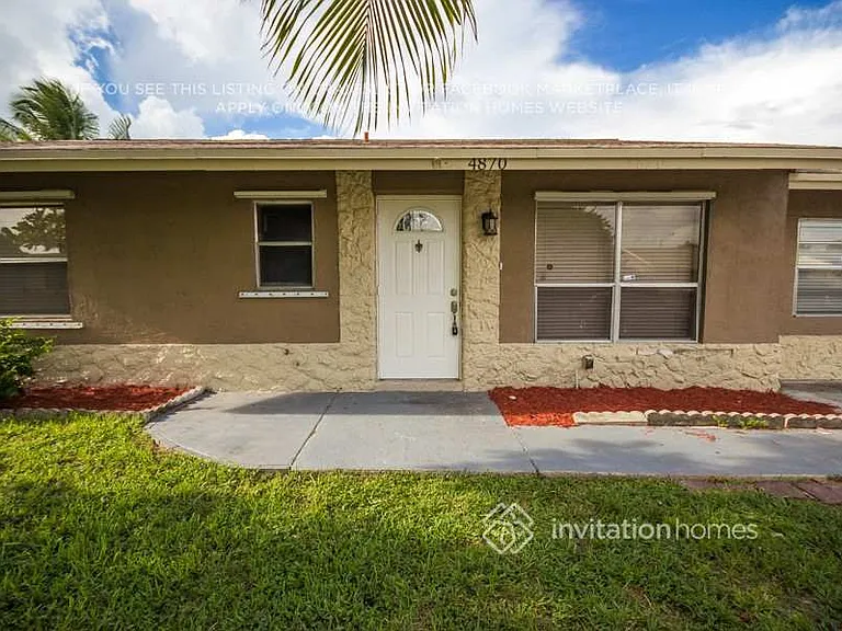 4870 Poseidon Pl — Photo 2