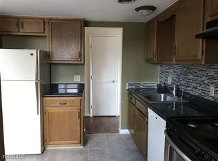 55-2 Holly Dr, Reading, PA 19606