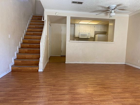 2nd image of 1460 Kendall Dr Unit 34