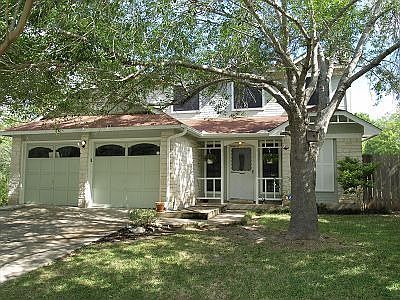 1st image of 900 Wickfield Ln